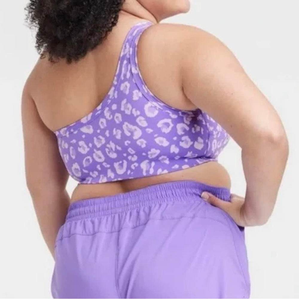 Women's Light Support Brushed Sculpt Asymmetrical Sports Bra - All in Motion - Picture 2 of 11